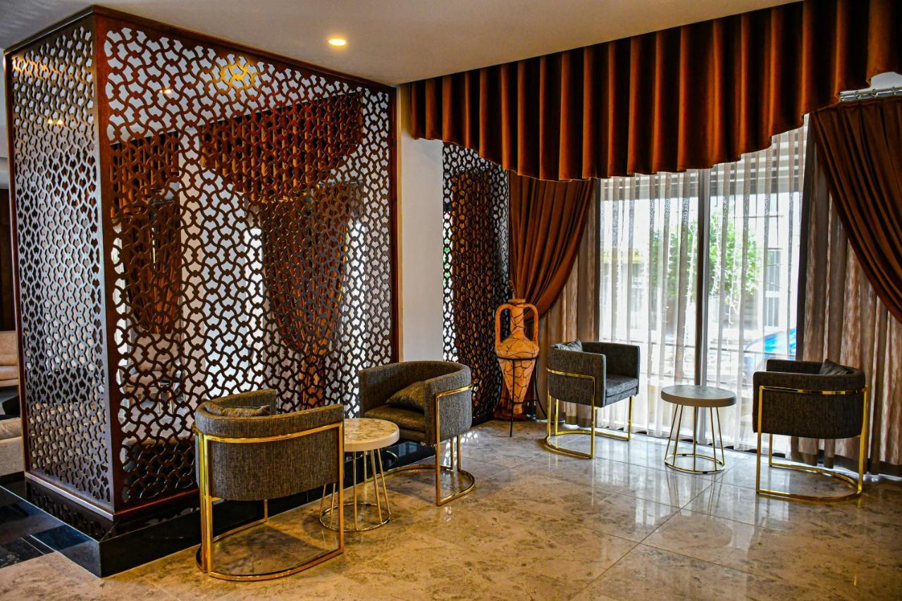 Dorana Hotel كيرينيا المظهر الخارجي الصورة