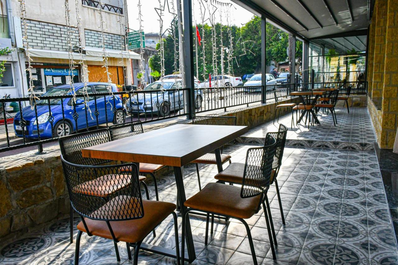 Dorana Hotel كيرينيا المظهر الخارجي الصورة
