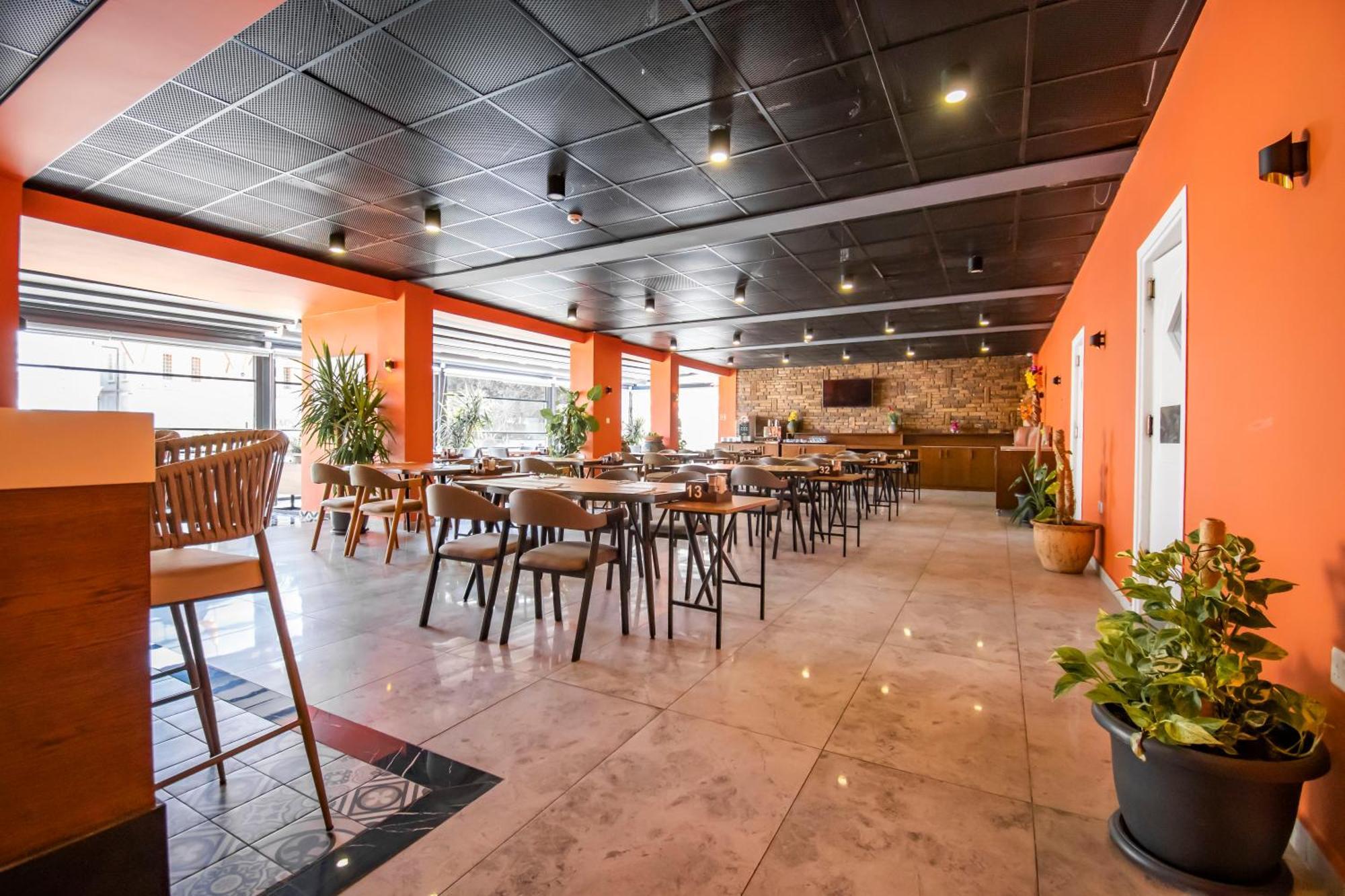 Dorana Hotel كيرينيا المظهر الخارجي الصورة